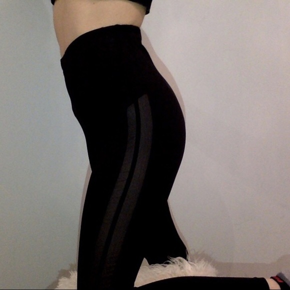 🖤Black mesh leggings🖤 - Picture 4 of 4